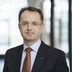 Dr. Walter Stadlbauer