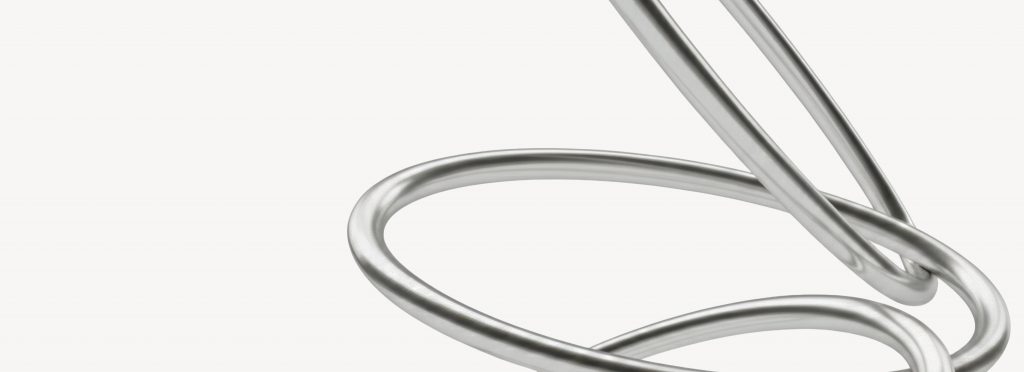 Abstrakte Grafik mit silber metallischen Ringen